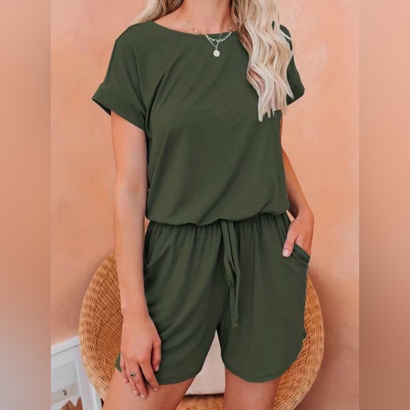Army Green Solid Color onePiece Chic Stylish Romper - Picture 2 of 2